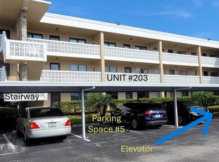 4920 Locust St NE APT 203, Saint Petersburg, FL 33703