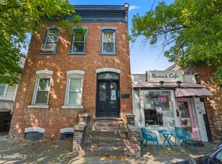 2205-2207 15th St, Troy, NY 12180