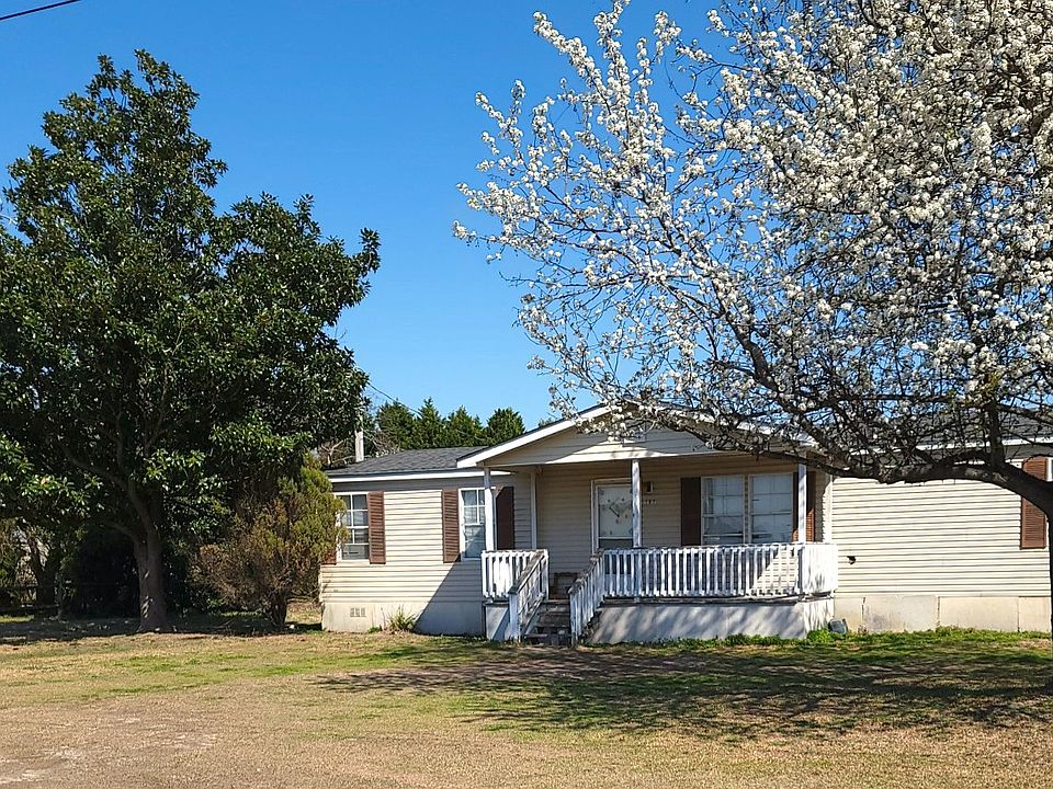 1st image of 197 E Parkton Tobermory Rd