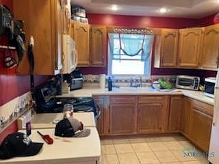 4th image of 501 E Washington St