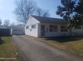 4828 Warbler Way, Lynnview, KY 40213