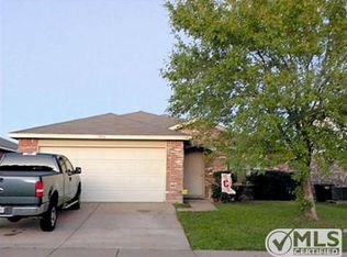 9016 Fremont Trl, Fort Worth, TX 76244