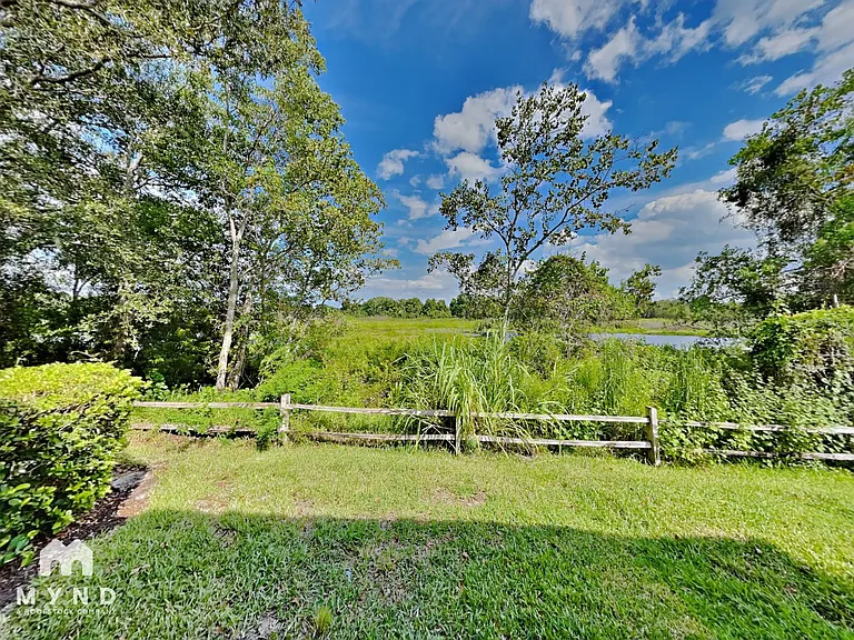 1460 Travertine Ter — Photo 23
