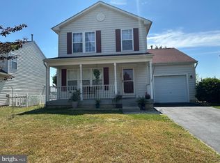 2-sty Colonial, Smyrna, DE 19977