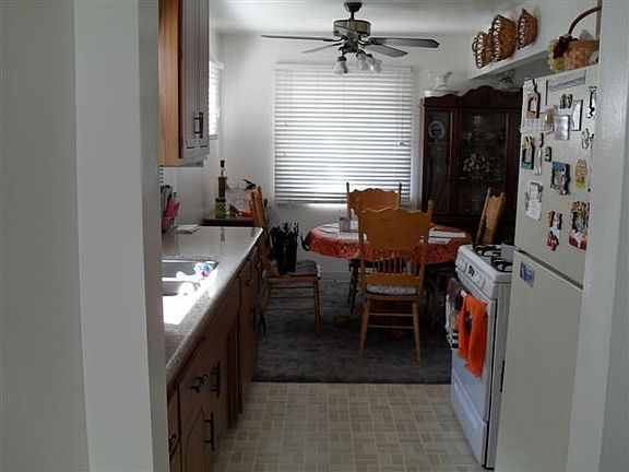 3rd image of 7845 La Mirada Cir
