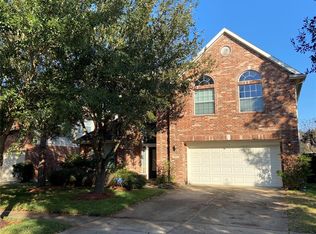 7127 Chatham Lake Ln, Richmond, TX 77407