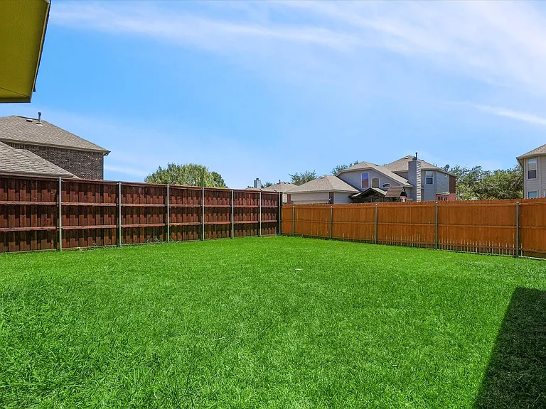 1612 Balboa Ln — Photo 20