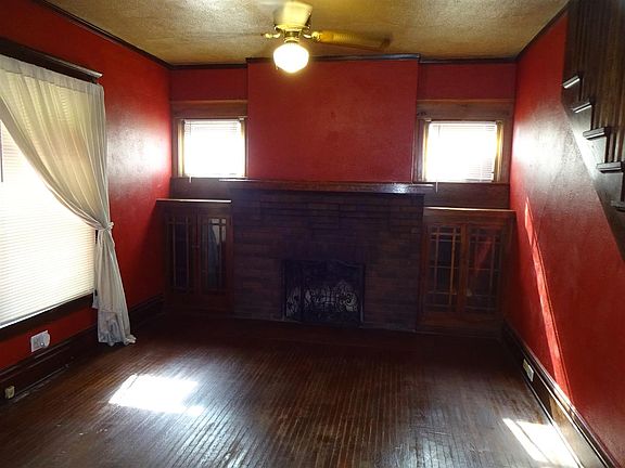4th image of 1208 Revell Ave