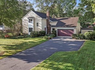 6736 Ellinwood Dr, White Lake, MI