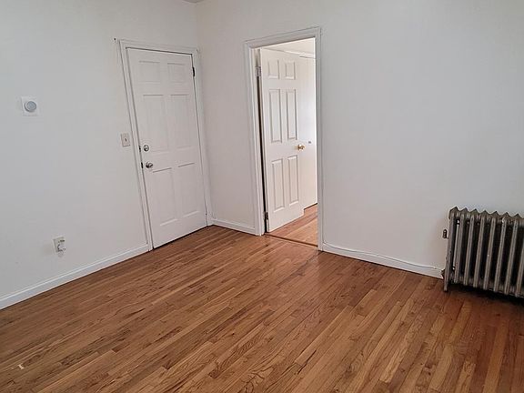 3rd image of 14415 Ferndale Ave Floor 1
