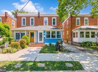 323 Middleton St, Riverside, NJ 08075