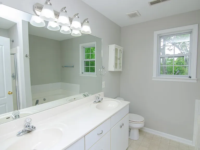 1722 Portway Ct — Photo 24