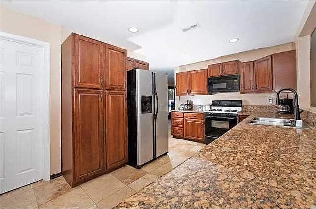 4818 Alfred Ave — Photo 4
