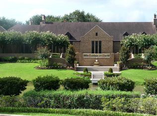 3806 Westerdale Dr, Weston Lakes, TX 77441