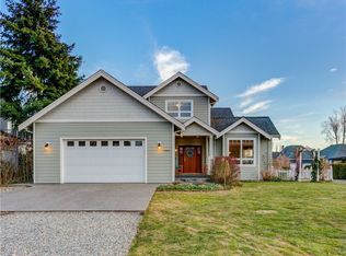 959 Ruby St, Blaine, WA 98230