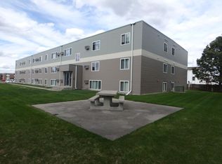 1929 18th Ave S, Moorhead, MN 56560