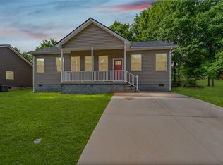 96 Prairie Ln, Anderson, SC 29624
