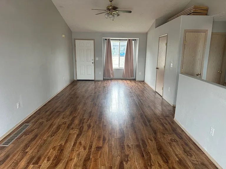 11715 E Nora Ave — Photo 11