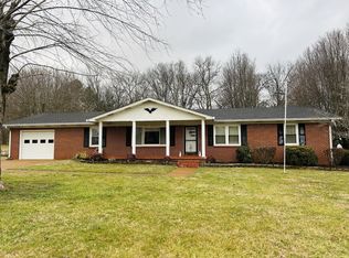 704 Meadow Rd, Mt Pleasant, TN 38474
