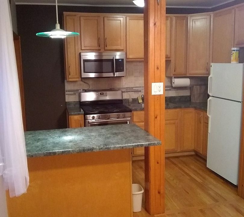 2nd image of 1626 W Farwell Ave APT 2H