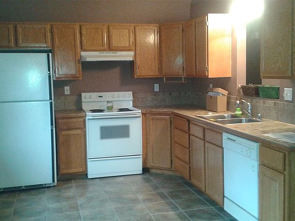 3rd image of 20004 E Grace Ln