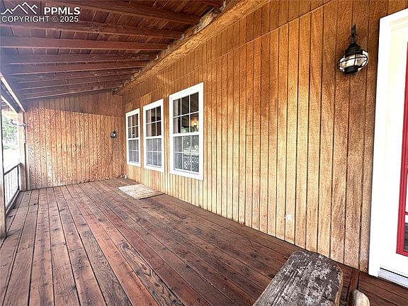 4th image of 2831 Overton Rd