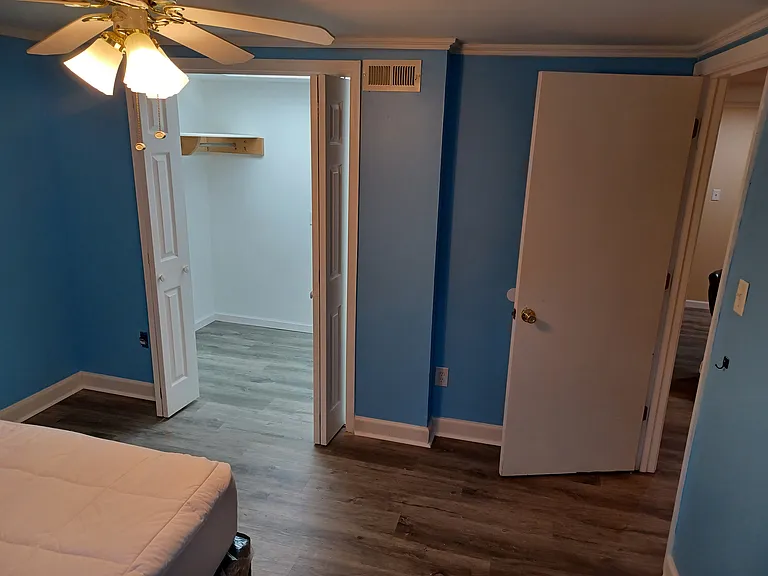 207 Cornwallis Dr — Photo 1