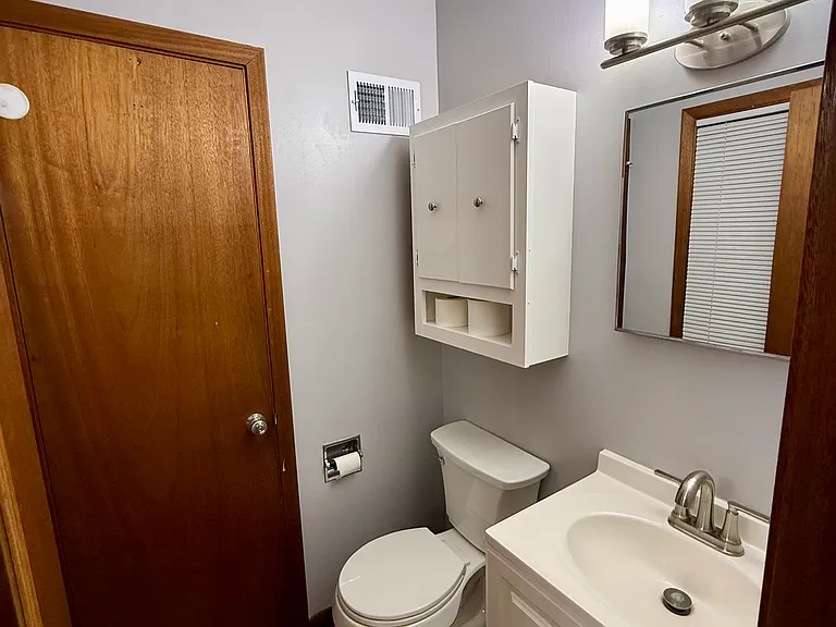 5109 S 83rd St — Photo 23