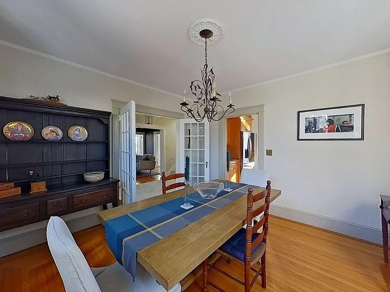27 Cranston Ave — Photo 19