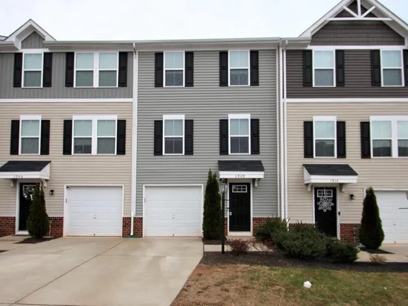 1909 Crepe Myrtle Ln, Culpeper, VA 22701