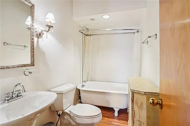 1107 S Peters St #101 — Photo 29