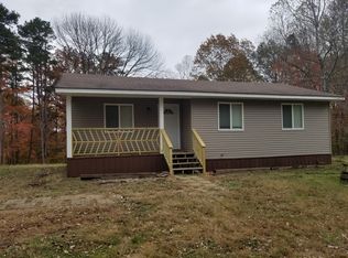 448 Deerfield Dr, Smithville, TN 37166