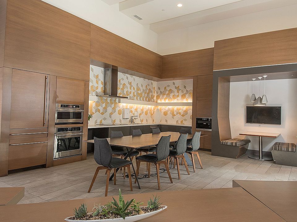 Comfortable resident lounge with community seating and inviting decor at Aster Apartments in Dublin, CA.