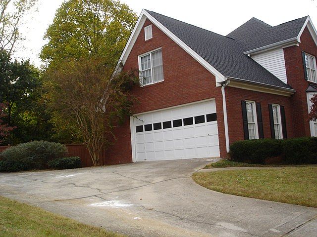2nd image of 1520 Peachcrest Dr