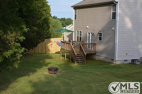 2nd image of 7005 Crestview Cv