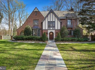 2830 Chesterfield Pl NW, Washington, DC 20008