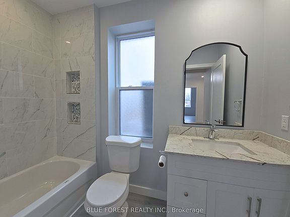 5th image of 213 Furnival Rd Unit A