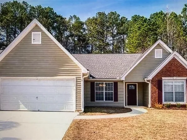 2350 Laurel Pointe Ln, Lawrenceville, GA 30043