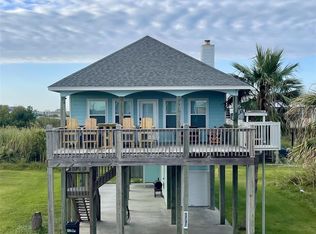 1745 Catfish Ln, Crystal Beach, TX 77650