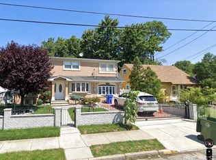 540 N Park Dr, Perth Amboy, NJ 08861