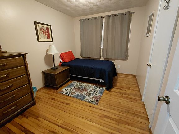 4th image of 2806 Dodson Dr