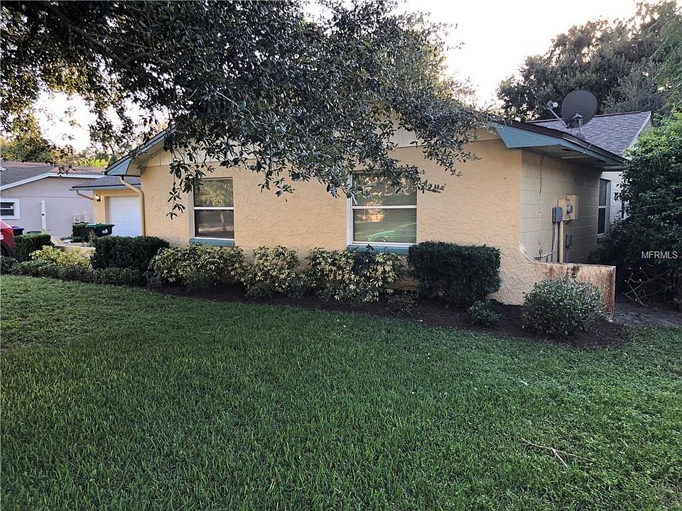 2nd image of 1406 Serissa Ct