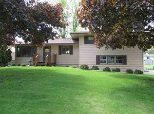 1206 13th Ave, Orion, IL 61273