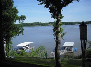 59770 S 317th Rd, Grove, OK 74344