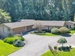 32 Bunting Ln, Beckley, WV 25801