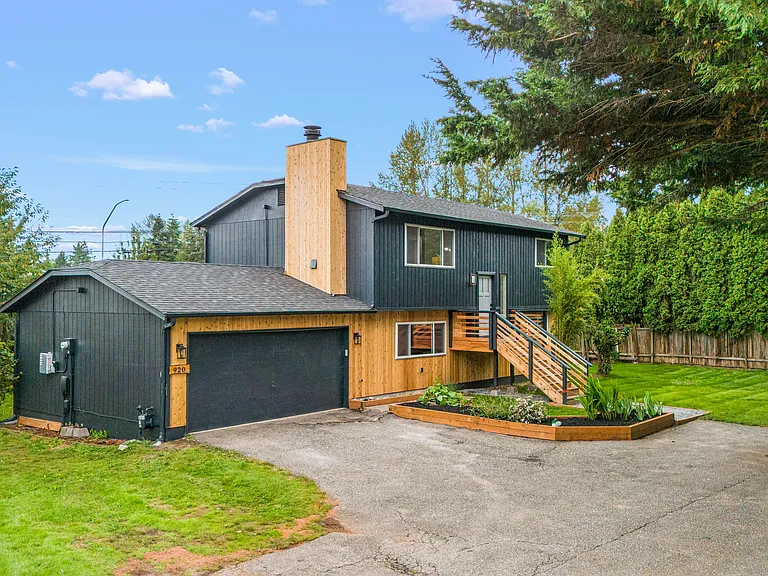 920 207th Pl SE — Photo 30