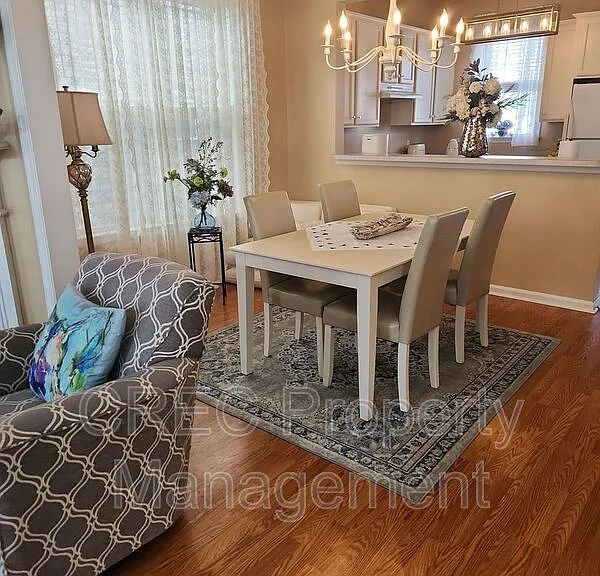 105 Barberry St — Photo 7