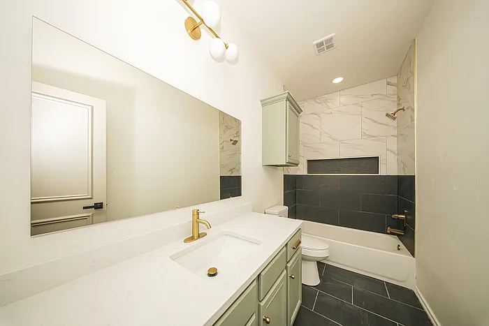 11601 Hackney Ln — Photo 8
