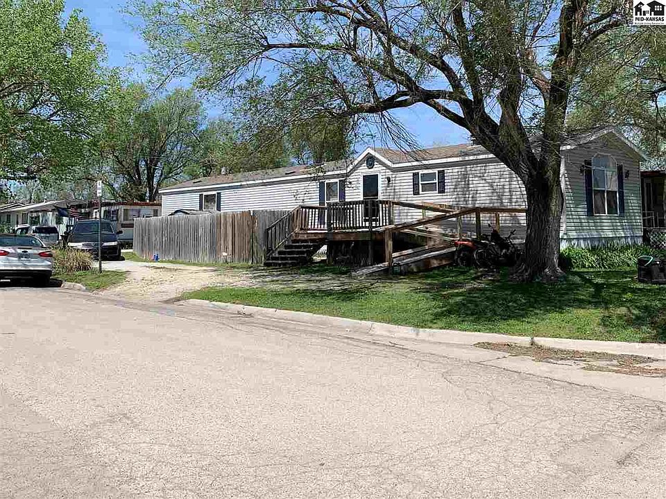 2nd image of 111 S Drucilla Ave
