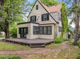 2657 Zenith Ave N, Robbinsdale, MN 55422